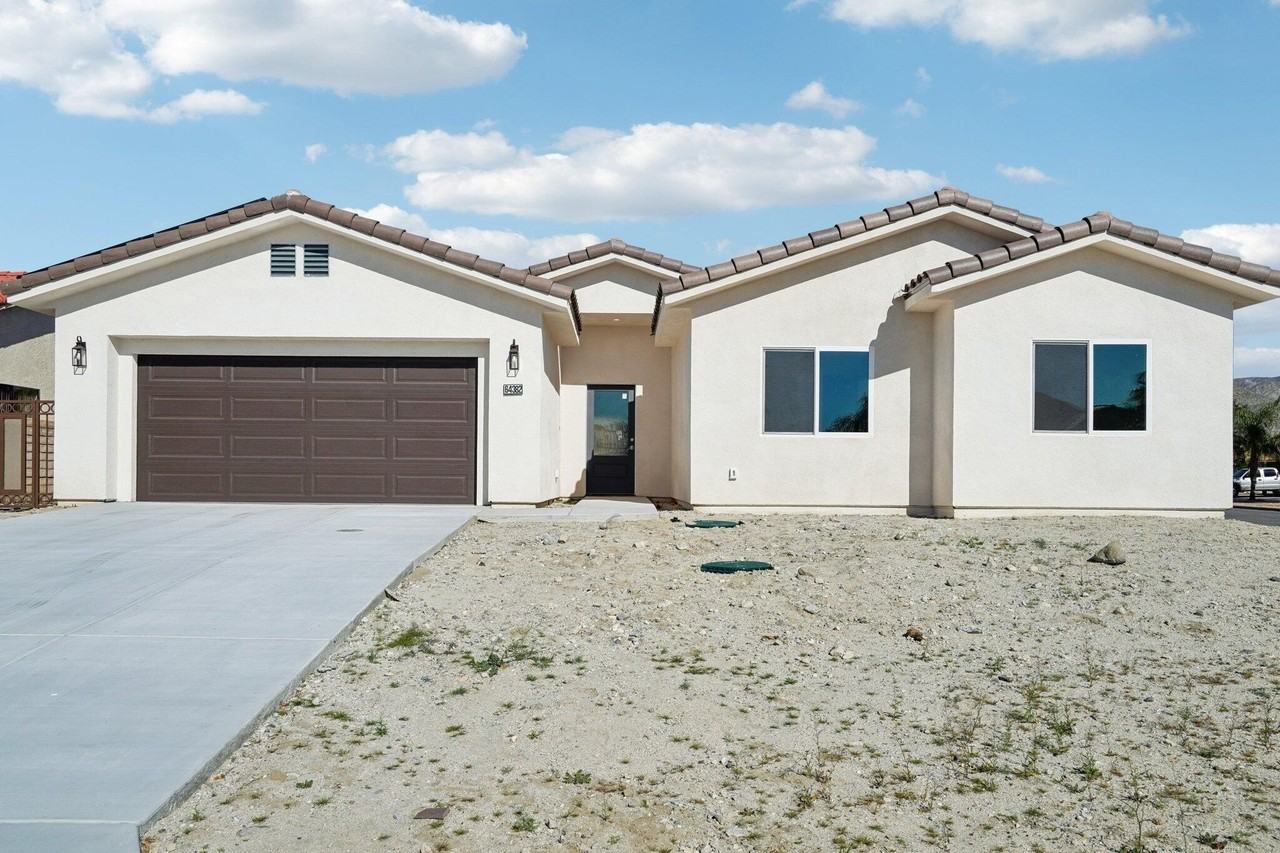 64382 Spyglass Ave - Photo 7 of 44