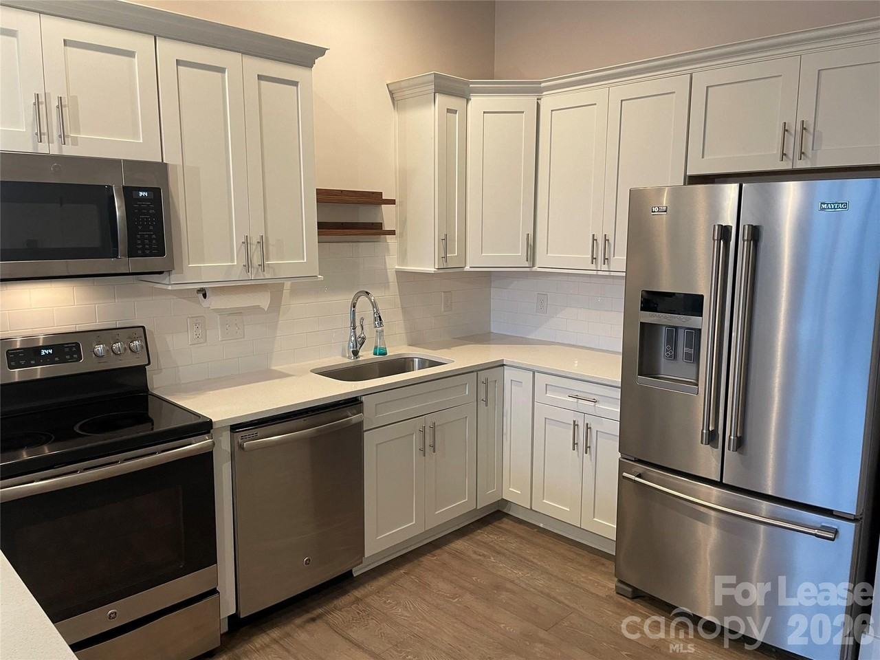 935 Mcalway Rd #303 - Photo 7 of 20