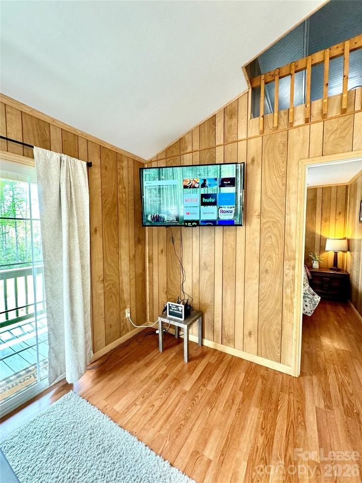 188 Uptons Landing Rd - Photo 4 of 22