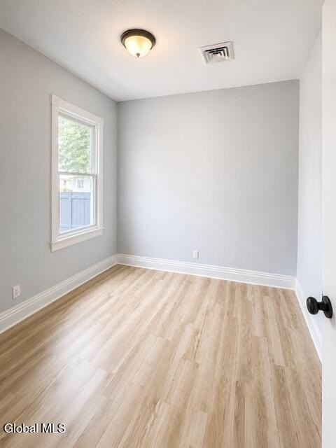 39 1/2 Milton Ave #2UP - Photo 4 of 17