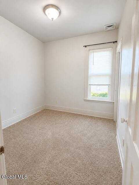 39 1/2 Milton Ave #2UP - Photo 6 of 17