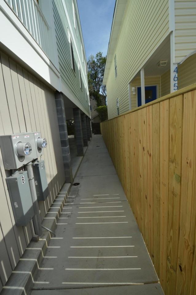 463 Race St #A - Photo 6 of 14