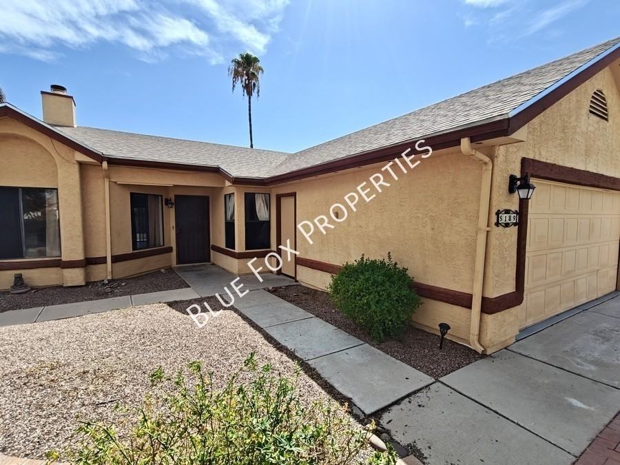 5189 W Aquamarine St - Photo 2 of 39