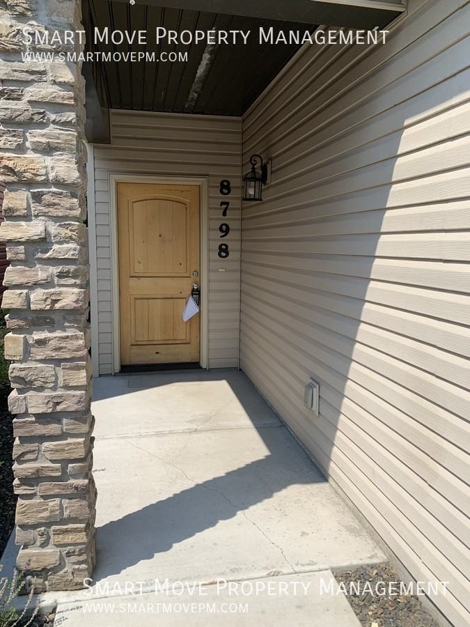 8798 W Pine Nut Ln - Photo 4 of 35