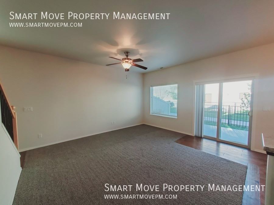 8798 W Pine Nut Ln - Photo 7 of 35