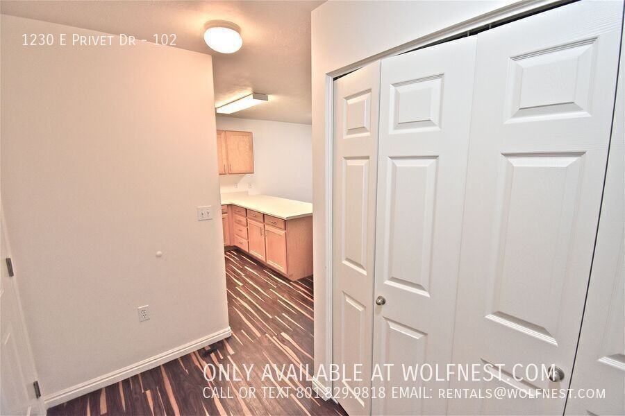 1230 E Privet Dr #102 - Photo 3 of 29