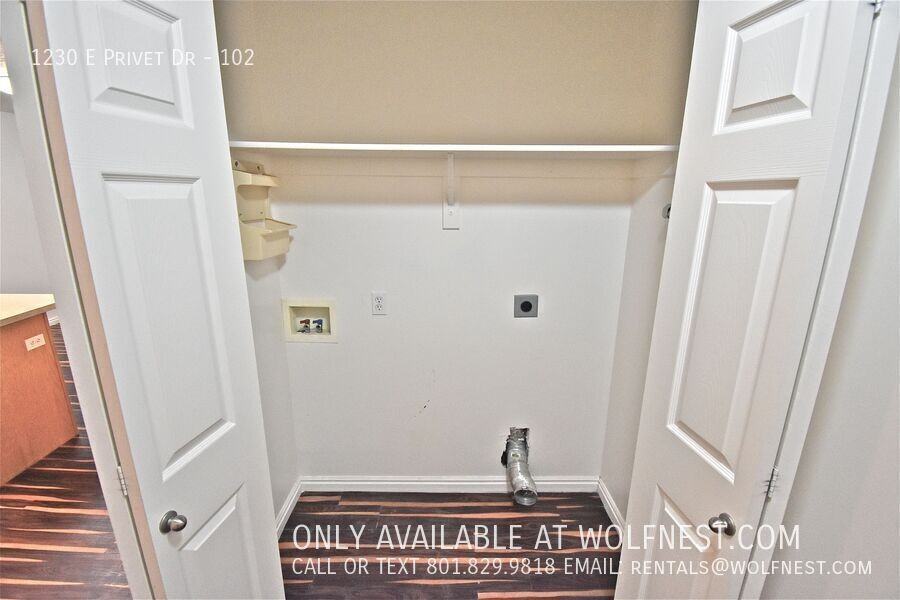 1230 E Privet Dr #102 - Photo 4 of 29