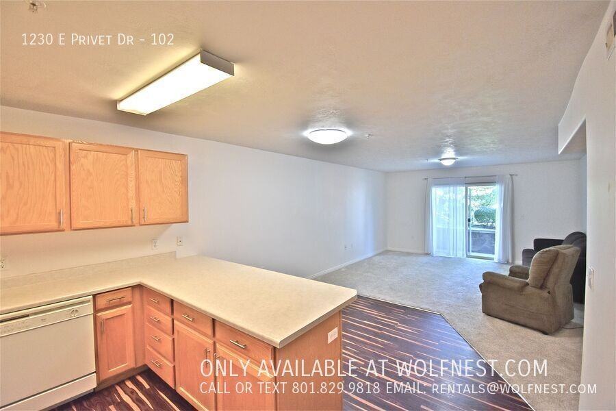 1230 E Privet Dr #102 - Photo 6 of 50