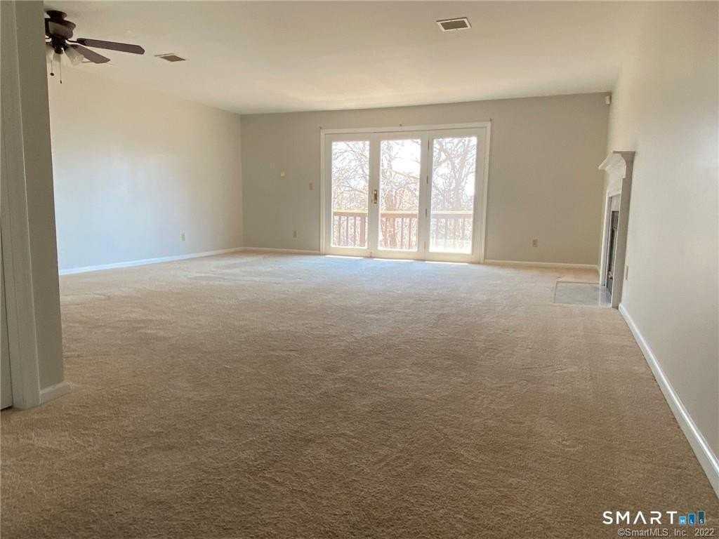 560 Silver Sands Rd #508 - Photo 3 of 40