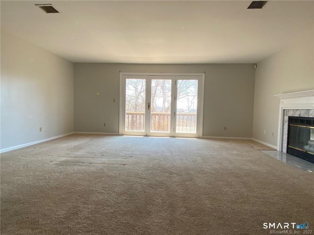 560 Silver Sands Rd #508 - Photo 4 of 40
