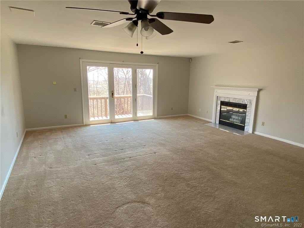 560 Silver Sands Rd #508 - Photo 5 of 40