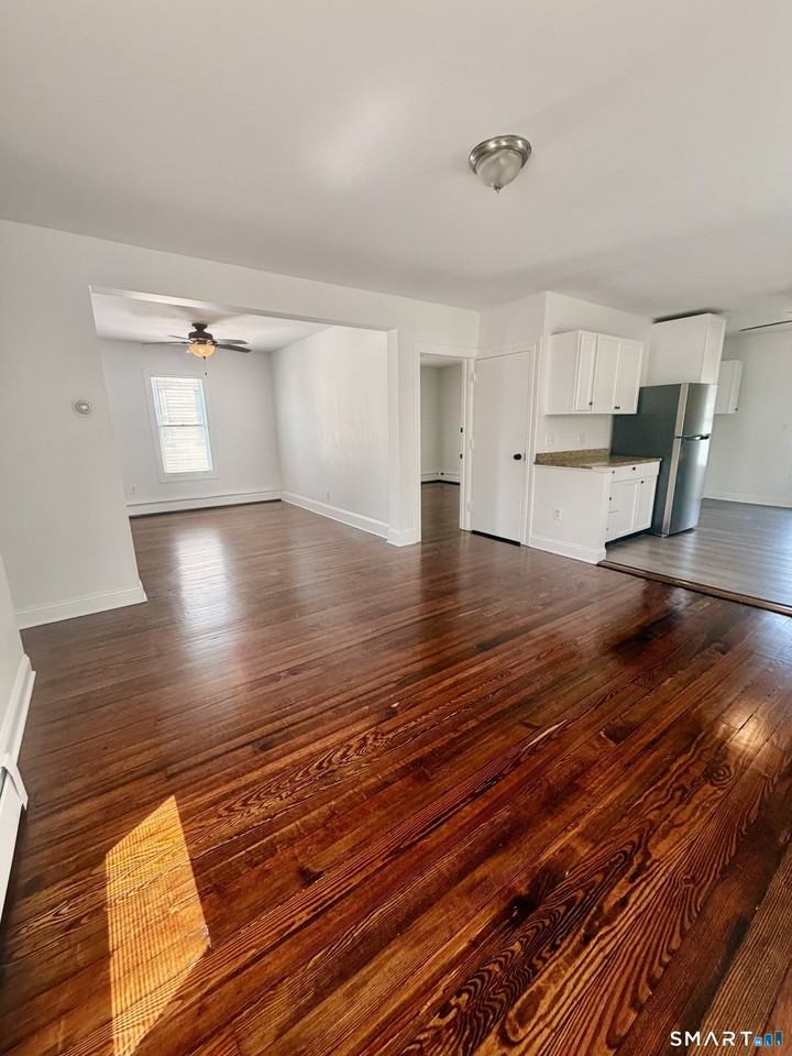 48 Vine St - Photo 5 of 18