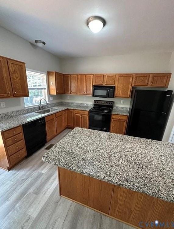 11461 Abbots Cross Ln - Photo 3 of 17