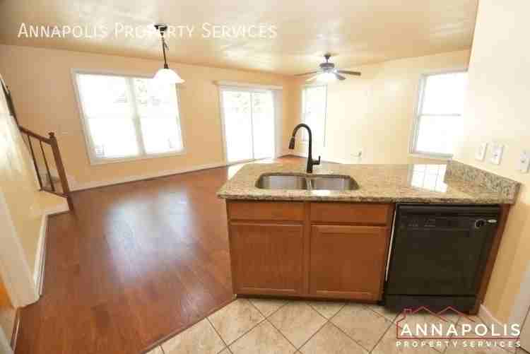 110A Sabrina Ln - Photo 5 of 25