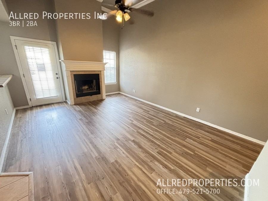 1716 N Chestnut Ave - Photo 4 of 14