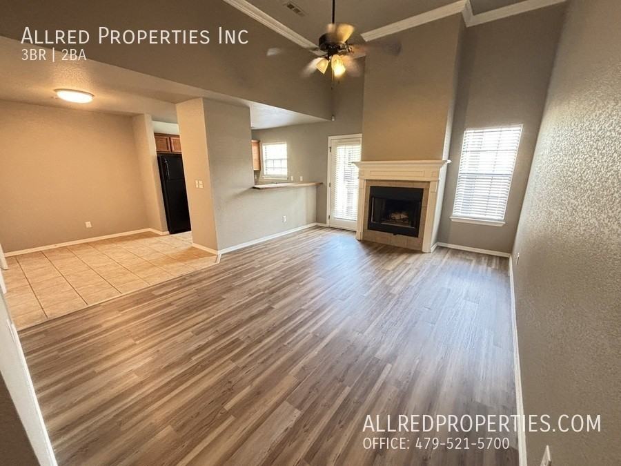 1716 N Chestnut Ave - Photo 5 of 14