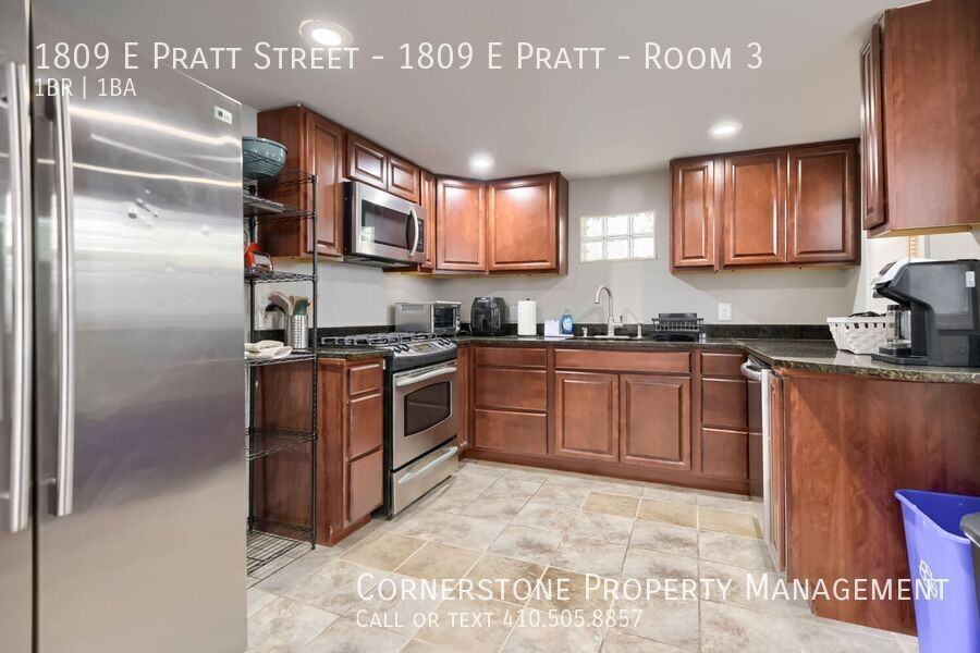 1809 E Pratt Street - 1809 E Pratt #3 - Photo 3 of 9