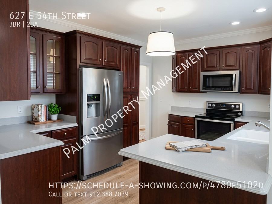 627 E 54th St - Photo 7 of 15