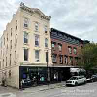 featured image of 201 College St #4