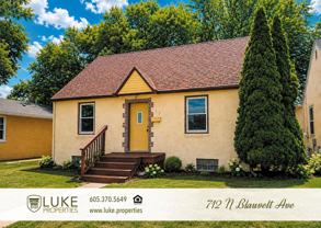 712 N Blauvelt Ave - Photo 1 of 1