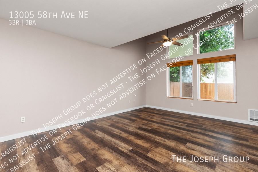 13005 58th Ave Ne - Photo 3 of 39