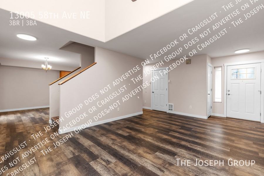 13005 58th Ave Ne - Photo 5 of 39