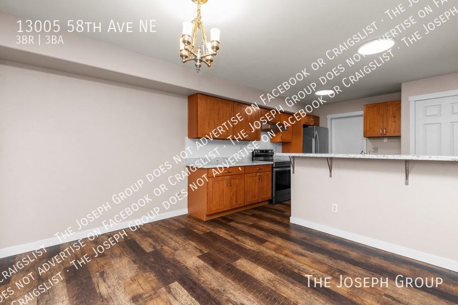 13005 58th Ave Ne - Photo 6 of 39