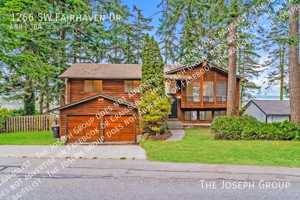 featured image of 1266 Sw Fairhaven Dr