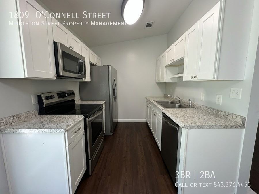 1809 Oconnell St - Photo 4 of 26