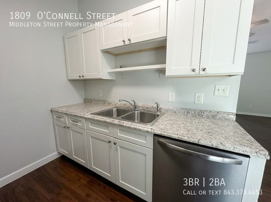 1809 Oconnell St - Photo 5 of 26