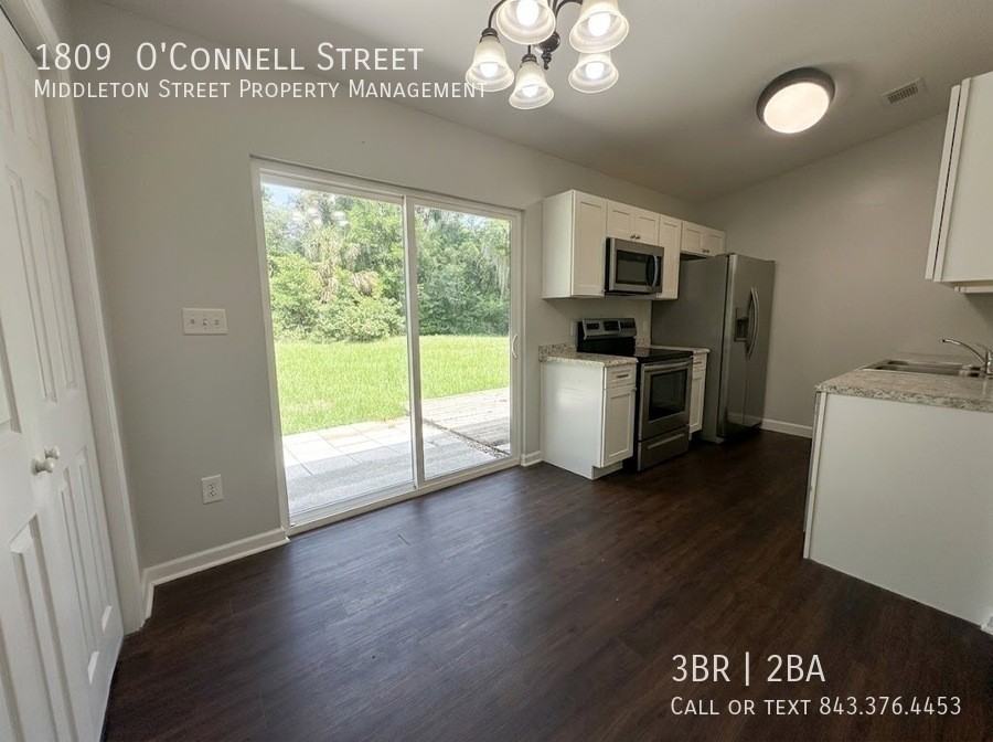 1809 Oconnell St - Photo 7 of 26