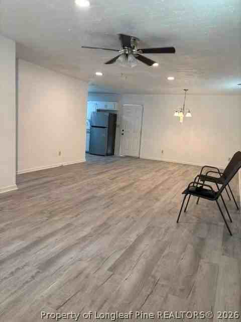 606 Kellam Cir - Photo 2 of 8