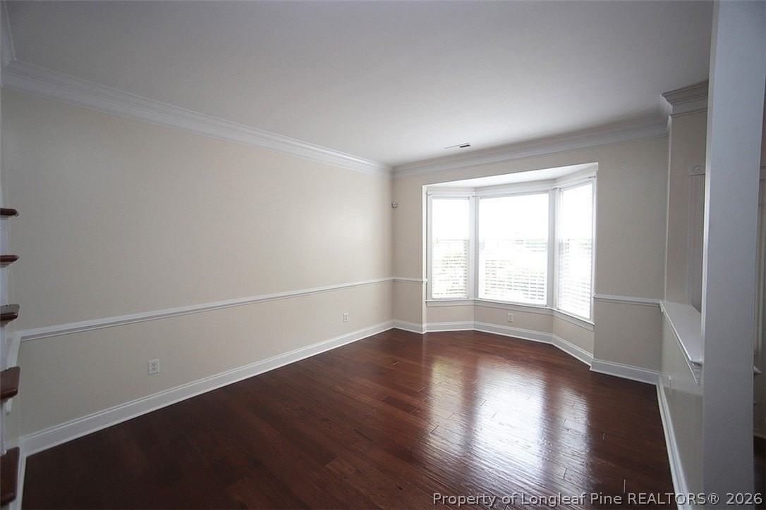9506 Dellbrook Ct - Photo 4 of 29