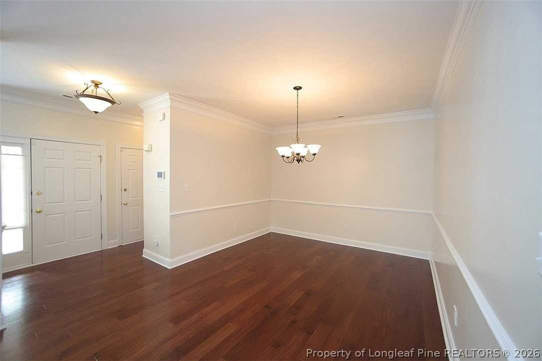 9506 Dellbrook Ct - Photo 7 of 29