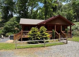 featured image of 165 Corbin Hill Rd