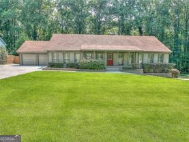 5575 Lake Forrest Dr - Photo 1 of 1