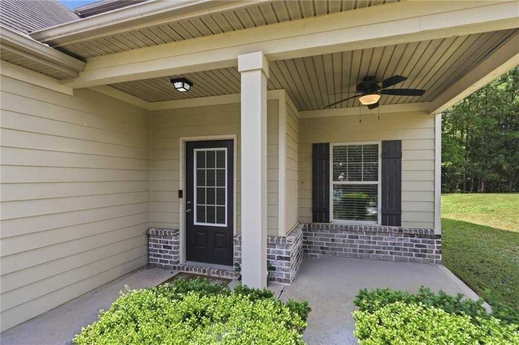 906 Donington Cir - Photo 2 of 29