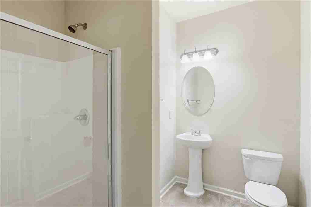 906 Donington Cir - Photo 6 of 29