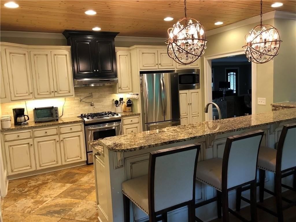 740 Brookline Dr Se - Photo 2 of 50
