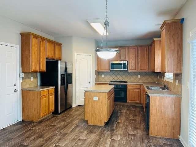 3999 Elm Trace Dr - Photo 6 of 33