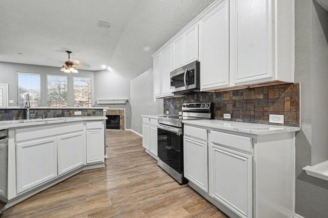 10936 Jewelweed Dr #NA - Photo 4 of 10