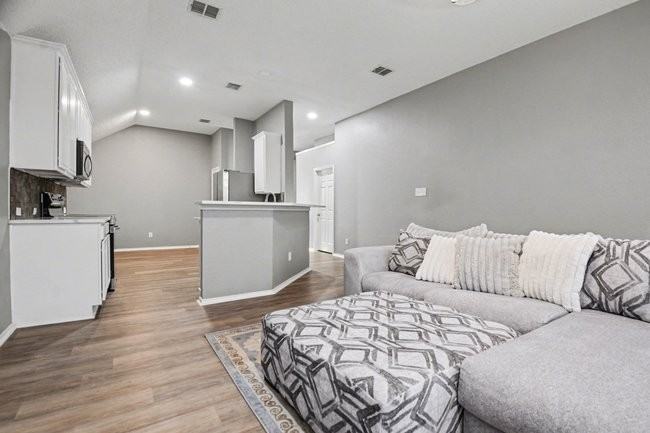 10936 Jewelweed Dr #NA - Photo 5 of 10
