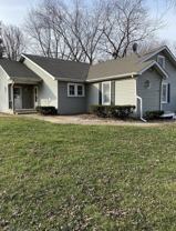 67 E Van Buren St #FRONT - Photo 1 of 1