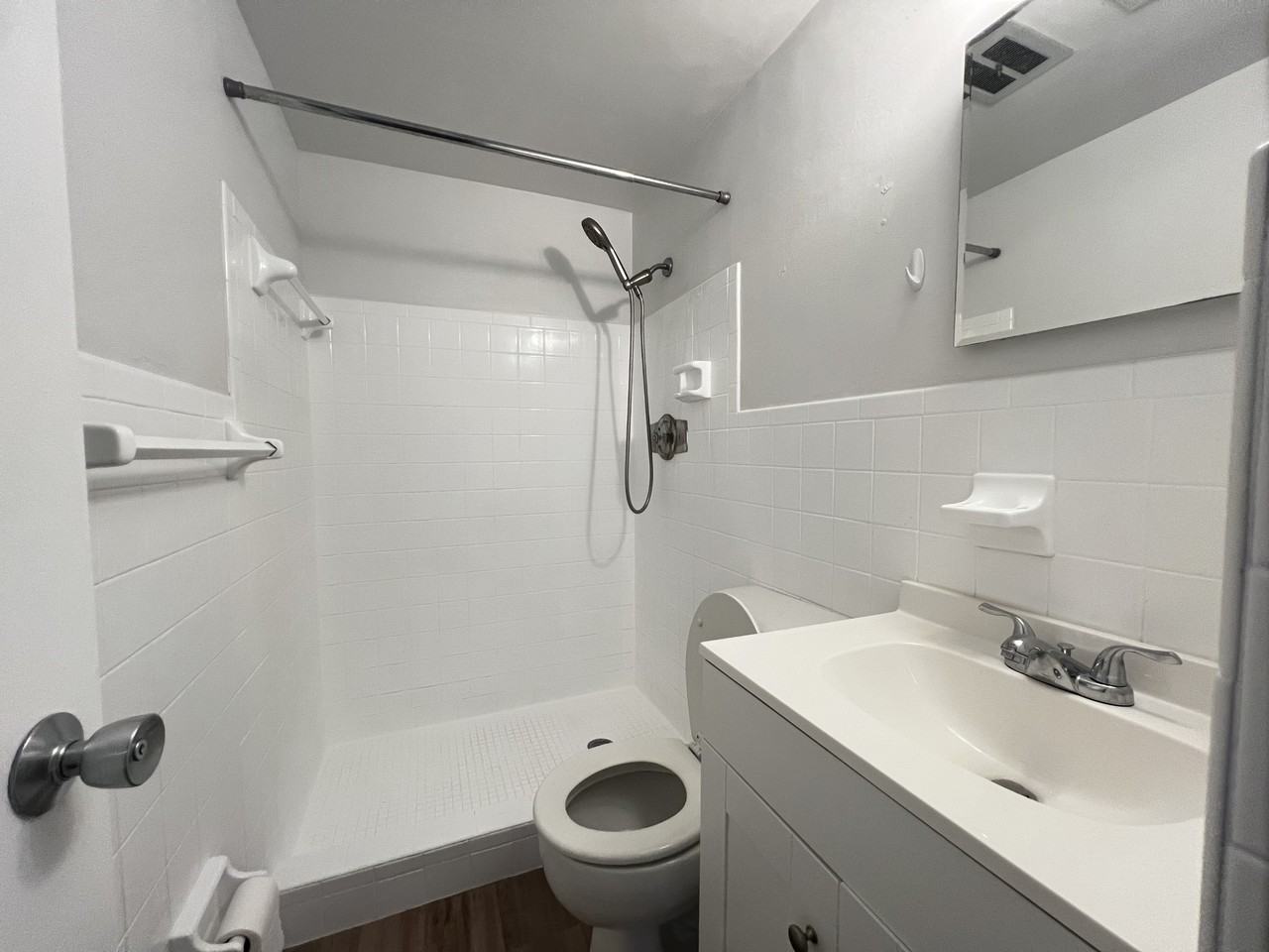 2454 Australia Way E #30 - Photo 4 of 12