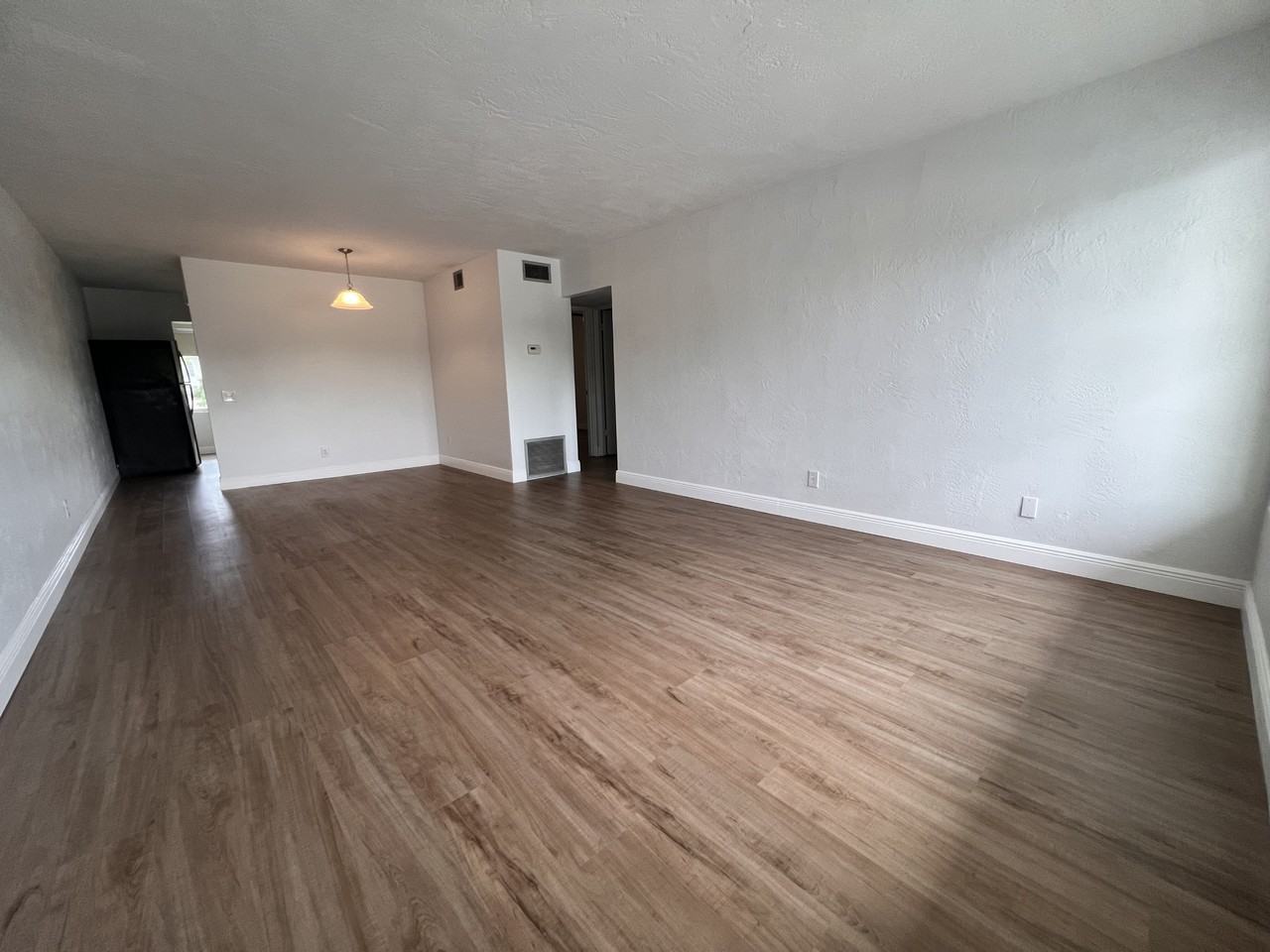 2454 Australia Way E #30 - Photo 7 of 12