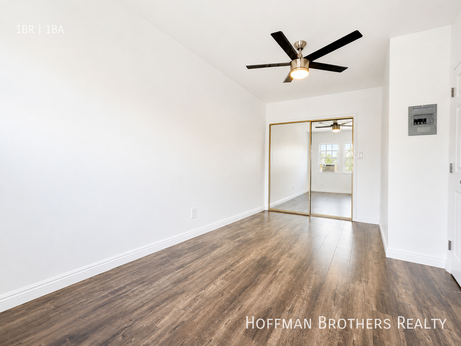 3017 London St #3-4 - Photo 6 of 13