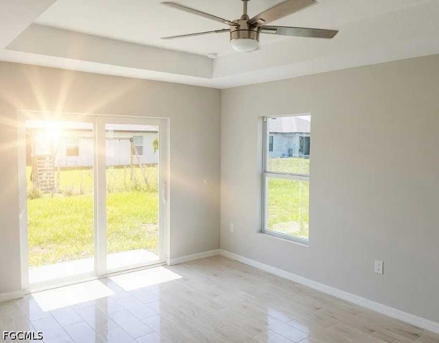 1003 Nw 7th Pl - Photo 5 of 16