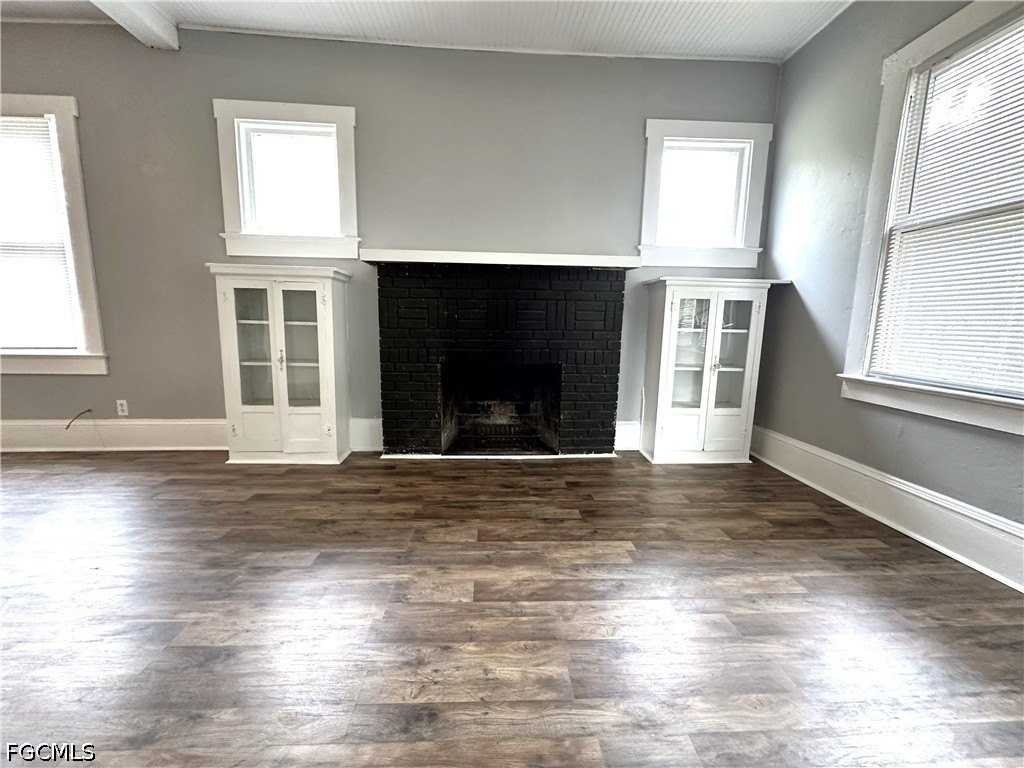 1792 Hough St - Photo 5 of 18