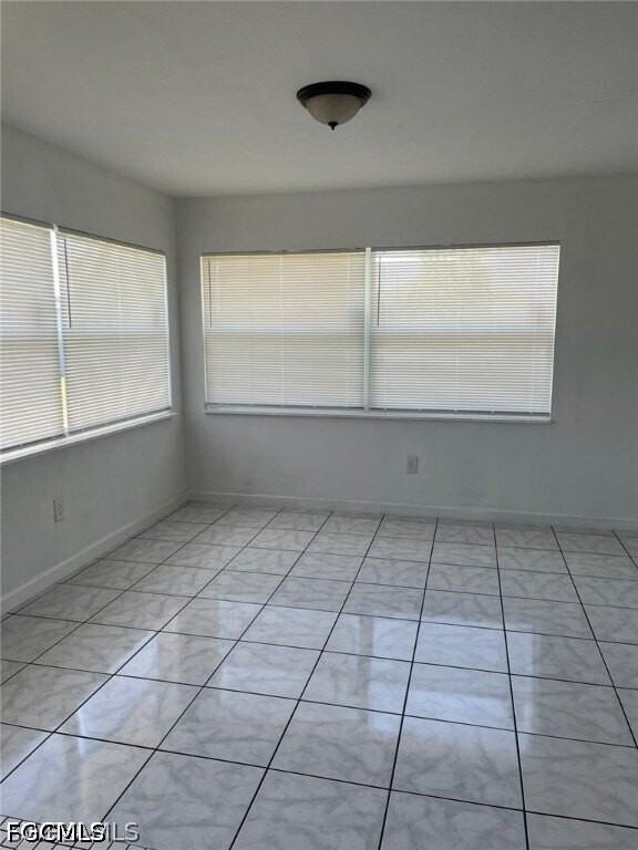118 Georgia Rd - Photo 3 of 9