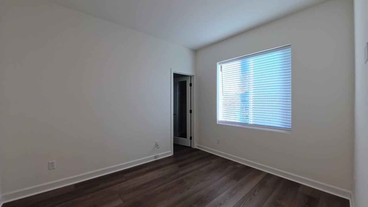 11812 Ella Way #2 - Photo 6 of 12